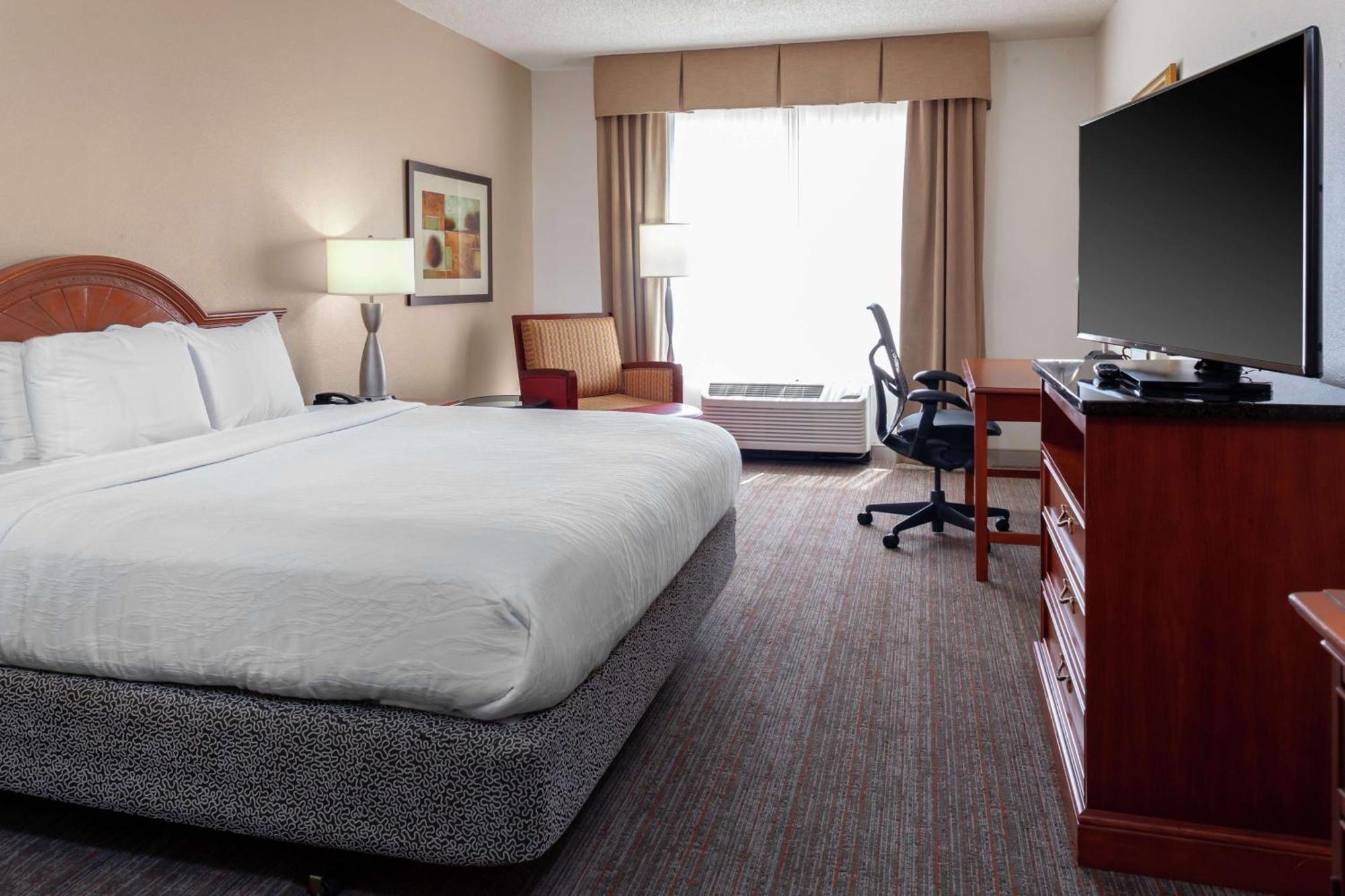 Hilton Garden Inn Charlotte North Eksteriør billede