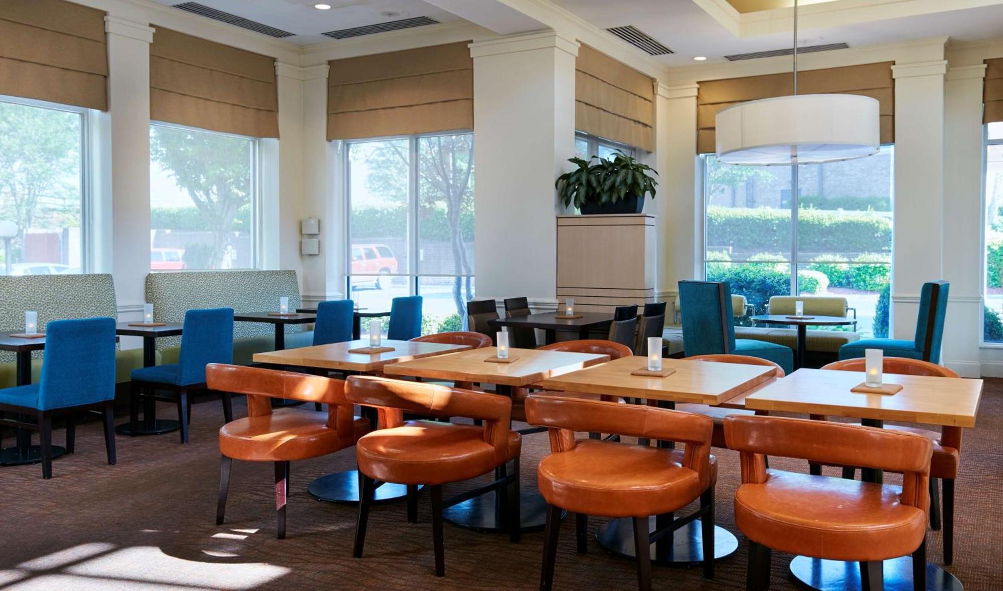 Hilton Garden Inn Charlotte North Eksteriør billede