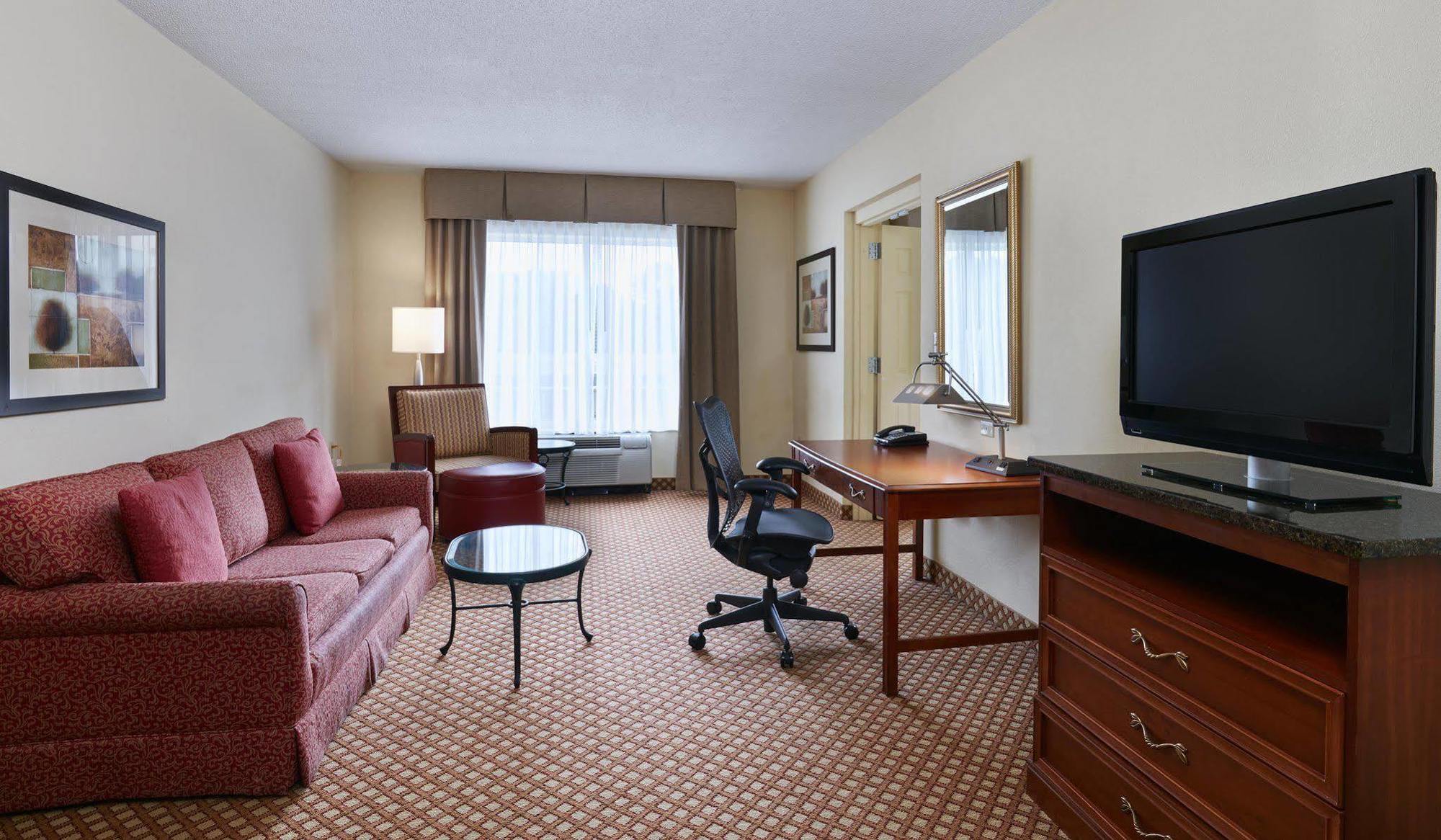 Hilton Garden Inn Charlotte North Eksteriør billede
